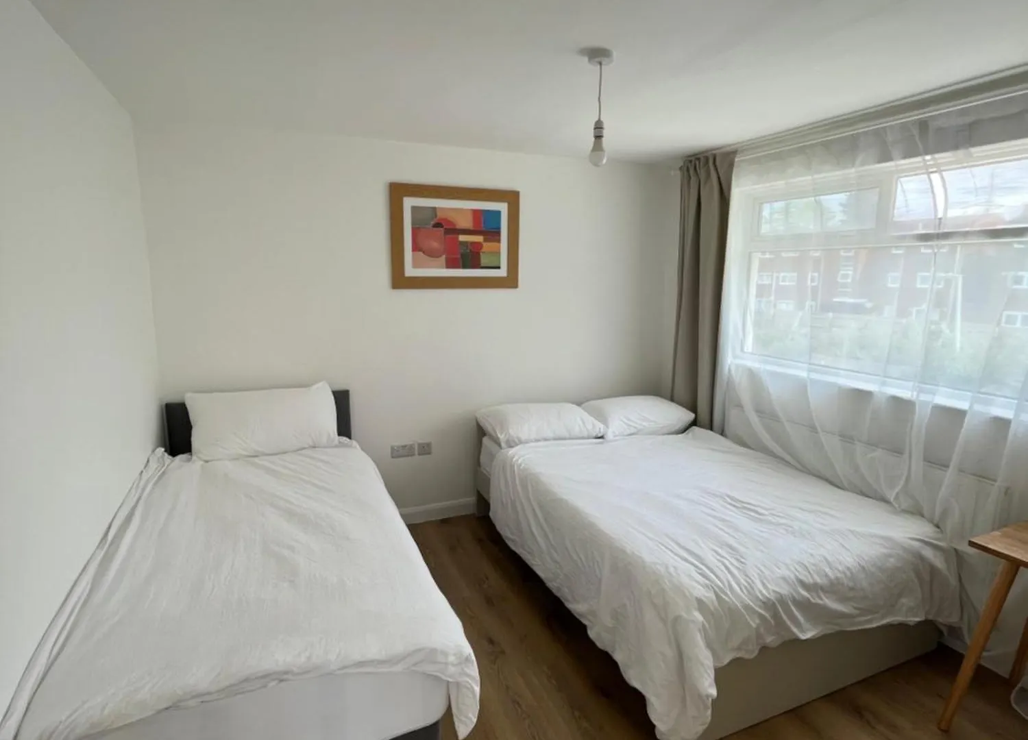 Apartment 2Bd Apt East London Sleeps 7!