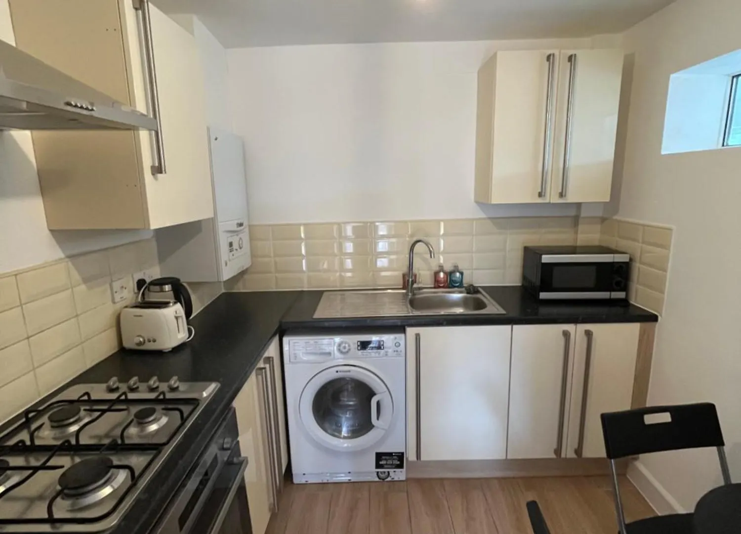 2Bd Apt East London Sleeps 7! United Kingdom